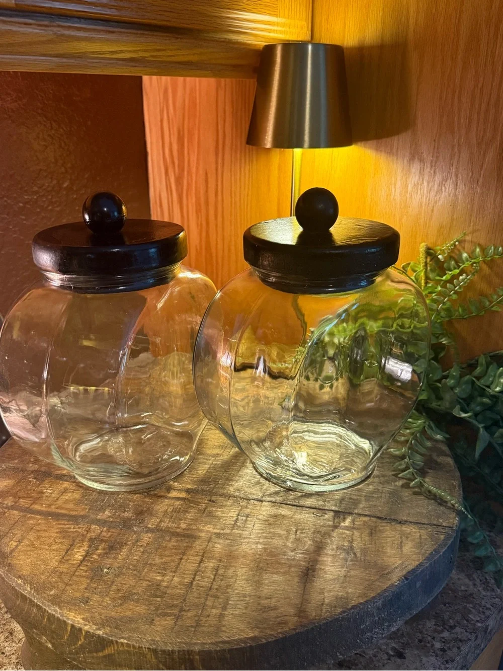 Pair Of Vintage ANCHOR HOCKING Round Glass Penny Jar w/Wood Lid & Ball Knob USA
